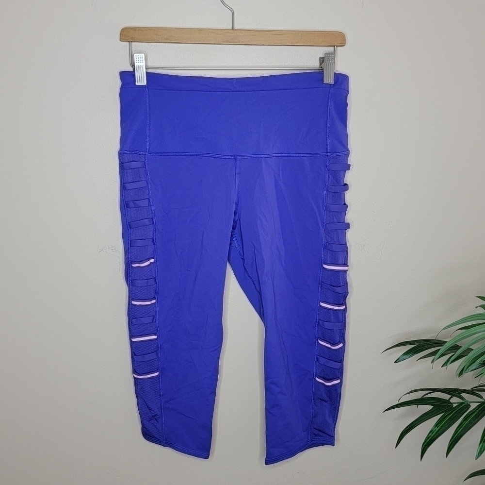 Lululemon Breezy Crops in Iris Purple Capri Cropped Leggings